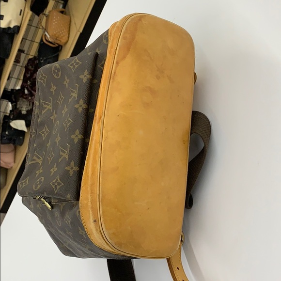 Louis Vuitton Monogram Montsouris GM M51135 - Picture 4 of 8